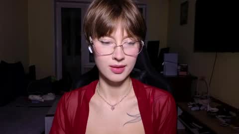 Snapshot of elsaangel chatting on March 28, 2026, 10:31 pm elsaangel online show from March 28, 2026, 10:31 pm