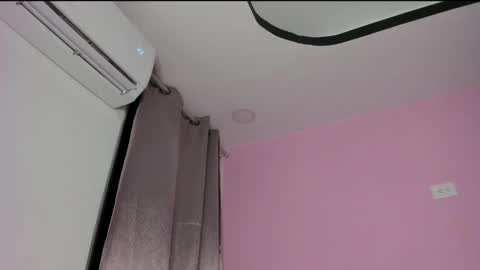 Elsa online show from February 26, 2025, 10:36 am