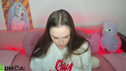 Snapshot of elsamails chatting on December 5, 2024, 5:50 pm Elsa online show from December 5, 2024, 5:50 pm