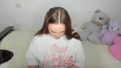 Snapshot of elsamails chatting on September 27, 2025, 4:23 pm Elsa online show from September 27, 2025, 4:23 pm