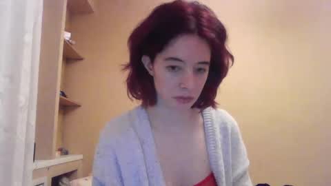 elsie_tapia online show from December 6, 2024, 8:07 pm
