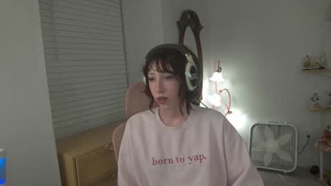 Snapshot of elslove chatting on October 1, 2025, 12:27 am ELS online show from October 1, 2025, 12:27 am