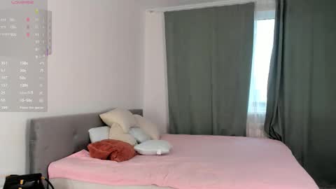 Elizabeth online show from November 22, 2025, 8:24 am