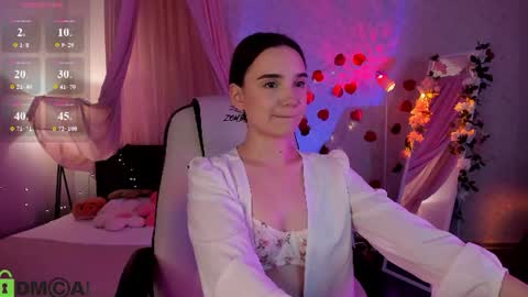 Elvienne online show from July 14, 2026, 3:00 am