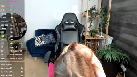 Erica  online show from March 15, 2026, 1:28 pm