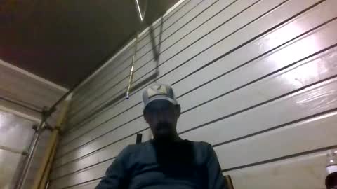 Snapshot of elwooood7 chatting on November 23, 2025, 12:38 pm elwooood7 online show from November 23, 2025, 12:38 pm