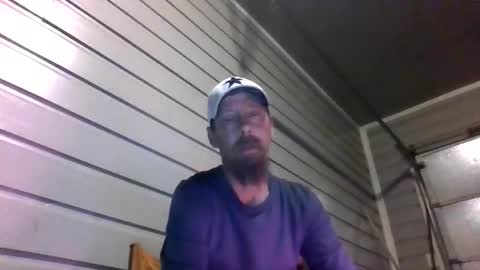 Snapshot of elwooood7 chatting on February 14, 2026, 11:29 am elwooood7 online show from February 14, 2026, 11:29 am