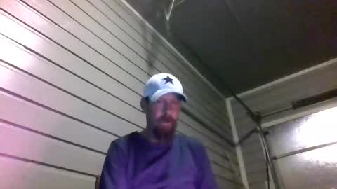 Snapshot of elwooood7 chatting on February 15, 2026, 12:47 pm elwooood7 online show from February 15, 2026, 12:47 pm