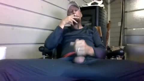 Snapshot of elwooood7 chatting on May 11, 2026, 1:17 pm elwooood7 online show from May 11, 2026, 1:17 pm
