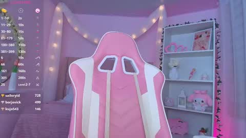 Snapshot of ely_cherry18 chatting on February 18, 2025, 3:31 am Ely online show from February 18, 2025, 3:31 am