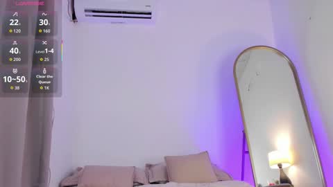 Snapshot of elza_fuentes01 chatting on November 5, 2025, 8:09 pm Michelle online show from November 5, 2025, 8:09 pm