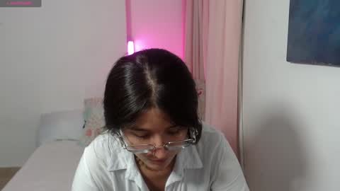 Snapshot of em_aa1 chatting on January 19, 2025, 3:18 am A N D R E A online show from January 19, 2025, 3:18 am