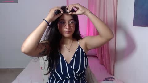 Snapshot of em_aa1 chatting on January 26, 2025, 9:51 pm A N D R E A online show from January 26, 2025, 9:51 pm