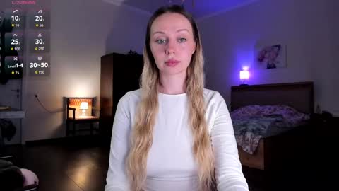 Snapshot of em_emilie chatting on April 3, 2026, 5:22 pm Emilie online show from April 3, 2026, 5:22 pm