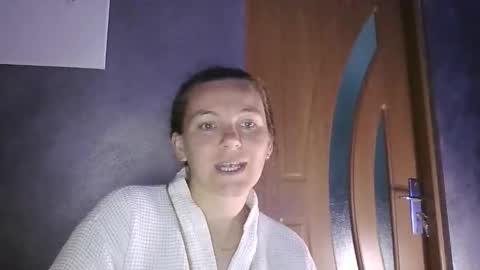emanuel_berta online show from June 10, 2026, 8:41 pm