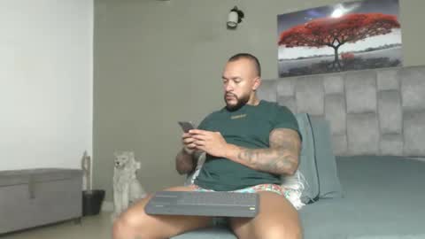 Snapshot of emanuelspencer chatting on February 22, 2026, 5:40 am emanuelspencer online show from February 22, 2026, 5:40 am