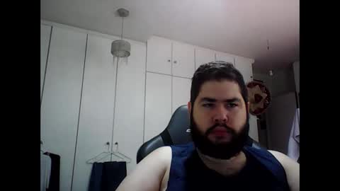 embarrassed_str8_3incher online show from November 25, 2025, 2:39 pm