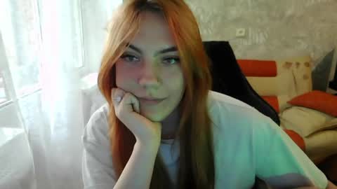 ember__fox online show from May 30, 2026, 10:01 am