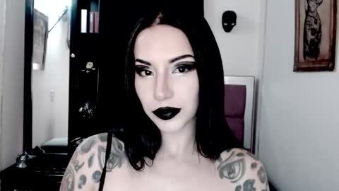 Emerald Black online show from December 23, 2025, 3:59 am