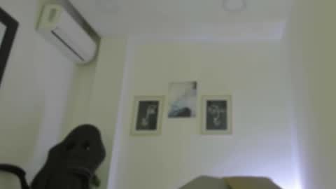 emelie_89 online show from October 1, 2025, 11:16 am