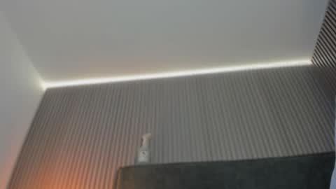 emelie_89 online show from February 21, 2026, 11:33 am