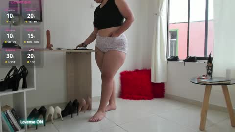 Emely   online show from April 5, 2026, 1:08 pm