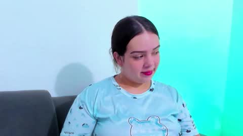 Emy online show from March 18, 2026, 5:32 am