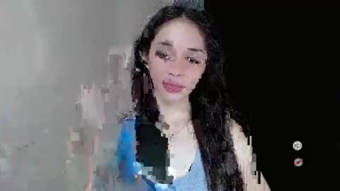 Snapshot of emelyn_fuckdoll chatting on January 2, 2025, 2:57 pm Scarlett online show from January 2, 2025, 2:57 pm