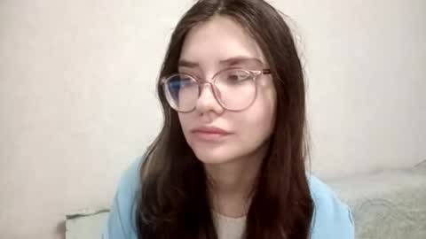 Snapshot of emelysimonson chatting on October 14, 2025, 2:07 pm Stacy online show from October 14, 2025, 2:07 pm