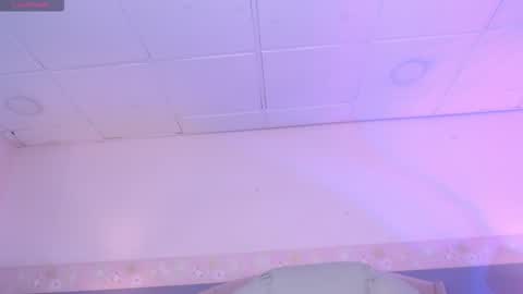 Danna online show from September 23, 2025, 10:46 pm