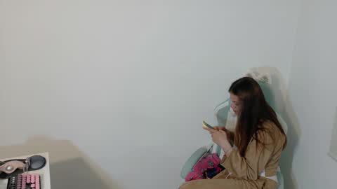 Snapshot of emerald_sparkles chatting on November 13, 2025, 3:16 am sabrina online show from November 13, 2025, 3:16 am