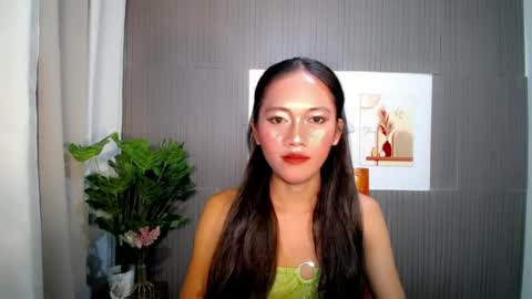 emeraldcummstar online show from July 22, 2026, 7:33 am