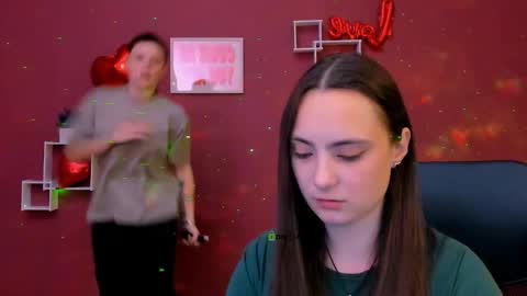 Snapshot of emi_fade chatting on February 16, 2026, 8:43 am emi_fade online show from February 16, 2026, 8:43 am