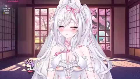 Snapshot of emi_glow chatting on February 2, 2026, 9:13 pm Emi online show from February 2, 2026, 9:13 pm