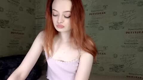 Emi online show from October 19, 2025, 4:40 pm