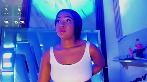 Emy online show from June 3, 2026, 1:41 am