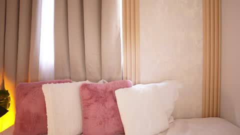    online show from January 26, 2025, 8:02 pm