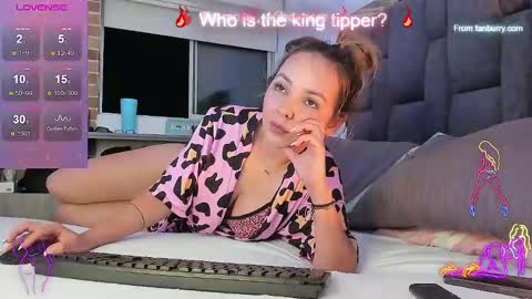 Emy online show from January 14, 2025, 2:40 am