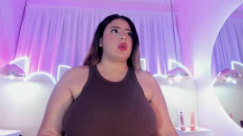 Snapshot of emiilygrace_ chatting on May 6, 2026, 11:26 am Emiily Grace online show from May 6, 2026, 11:26 am