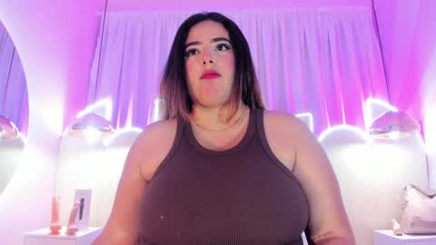 Snapshot of emiilygrace_ chatting on May 16, 2026, 11:31 am Emiily Grace online show from May 16, 2026, 11:31 am
