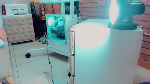 EmillySaenz online show from January 20, 2025, 3:39 pm