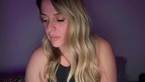 Snapshot of emilelovesyou chatting on March 30, 2026, 6:03 am emilelovesyou online show from March 30, 2026, 6:03 am