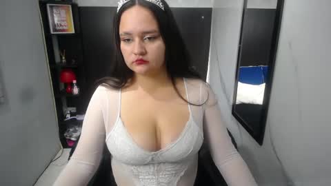 EMILI online show from May 15, 2026, 3:35 am
