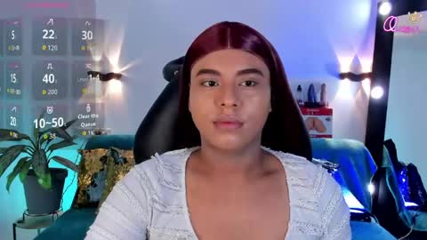 Emili roux online show from May 15, 2026, 10:33 am