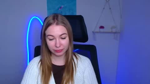 Emilia online show from February 6, 2026, 6:51 am