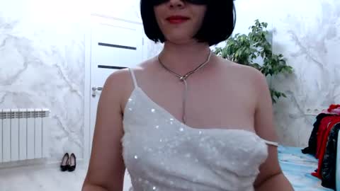 Snapshot of emilia_loki chatting on July 21, 2026, 5:37 pm Emilia loki online show from July 21, 2026, 5:37 pm