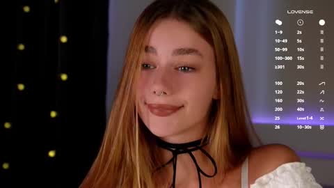 Snapshot of emiliaheather chatting on September 20, 2025, 9:21 am Tessa online show from September 20, 2025, 9:21 am