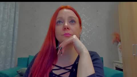 Emiliana online show from January 7, 2026, 1:24 pm