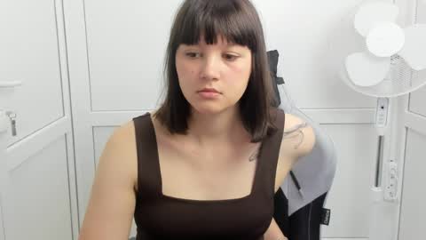 Emmi online show from May 29, 2026, 6:33 am