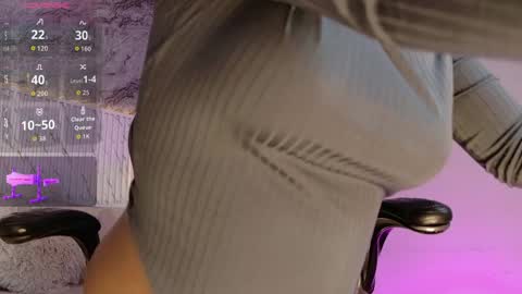 emilly_mell online show from March 2, 2026, 11:50 am